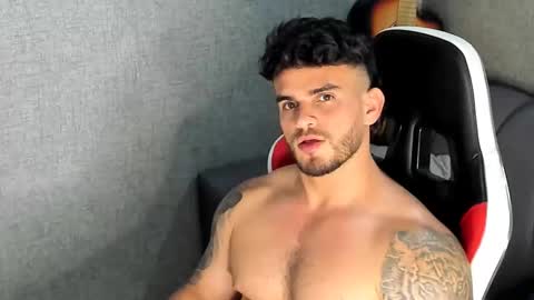 ricardogonzalez666 online show from October 27, 12:13 am