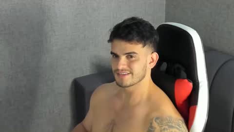 Snapshot of ricardogonzalez666 chatting on December 3, 4:57 am ricardogonzalez666 online show from December 3, 4:57 am