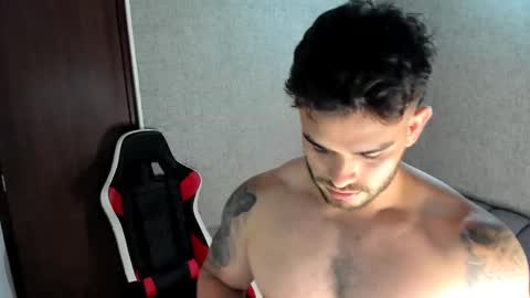 Snapshot of ricardogonzalez666 chatting on September 11, 2:43 am ricardogonzalez666 online show from September 11, 2:43 am