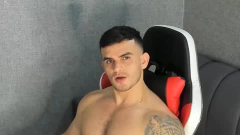 Snapshot of ricardogonzalez666 chatting on February 4, 11:38 pm ricardogonzalez666 online show from February 4, 11:38 pm