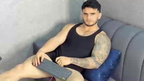 Snapshot of ricardogonzalez666 chatting on December 13, 1:26 am ricardogonzalez666 online show from December 13, 1:26 am