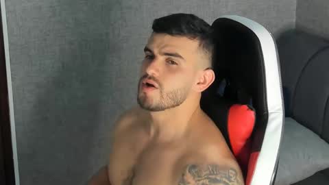 Snapshot of ricardogonzalez666 chatting on January 6, 4:55 pm ricardogonzalez666 online show from January 6, 4:55 pm