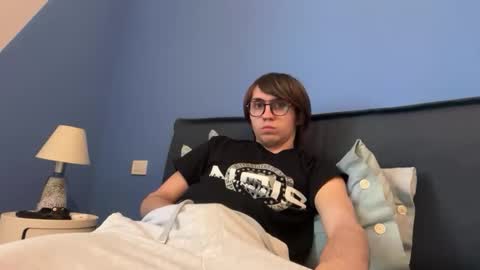 Riccardo online show from April 1, 2:14 pm