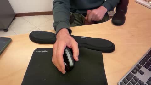 riccardofortis online show from October 17, 4:44 pm