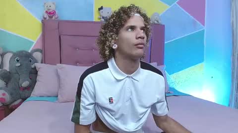 rich and kitty  online show from February 5, 2:30 am