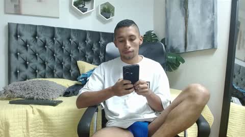 richar_voller online show from February 7, 11:01 am