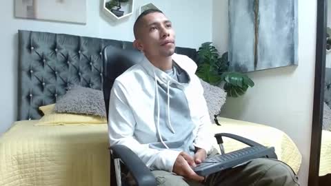 richar_voller online show from February 14, 11:21 am