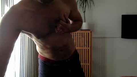 Snapshot of rickcamman chatting on January 28, 8:57 am Rick online show from January 28, 8:57 am