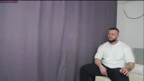 rickymiami1 online show from March 24, 7:07 pm