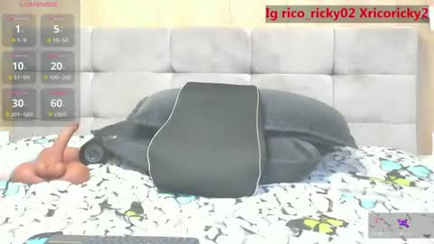 Ricky online show from November 25, 11:34 am