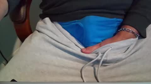 Snapshot of ricric5 chatting on January 13, 5:02 pm ricric5 online show from January 13, 5:02 pm