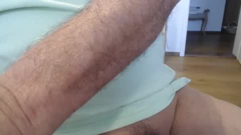 Snapshot of ridiridi chatting on February 13, 11:06 am ridiridi online show from February 13, 11:06 am