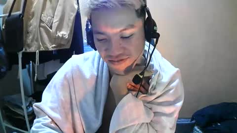 riiichie12 online show from November 13, 7:07 pm