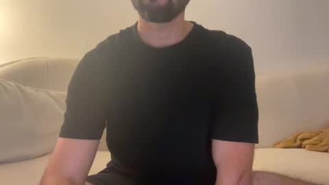 rlggggn42 online show from November 8, 6:00 pm