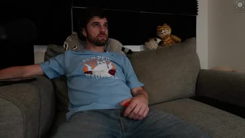 Ryan aka KeylimeRy online show from April 13, 5:30 am