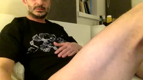 20cm online show from February 10, 8:42 pm