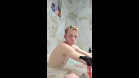 DippingDolly96 online show from February 9, 10:47 pm