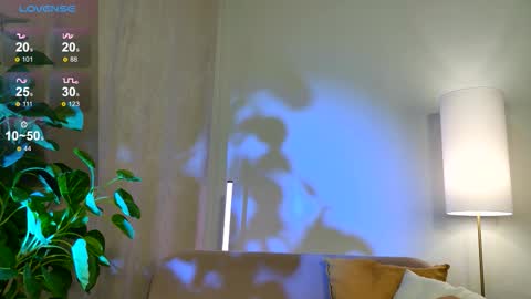 Snapshot of robby_manson chatting on October 17, 3:05 pm robby_manson online show from October 17, 3:05 pm