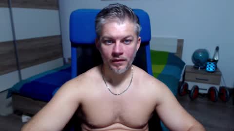 robbyshawz online show from October 15, 10:23 am