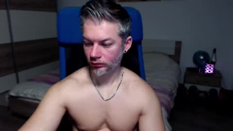 robbyshawz online show from February 11, 5:58 am