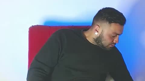 Stiven - online show from April 21, 7:58 am