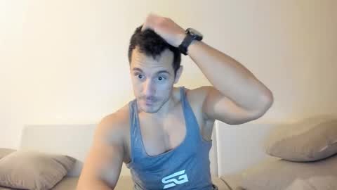 roberto4ever online show from December 14, 3:08 pm