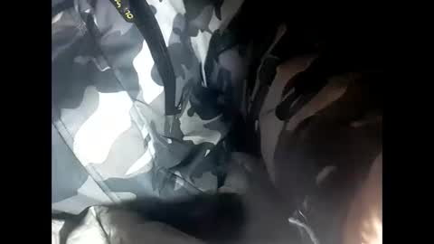 R online show from February 22, 5:44 am