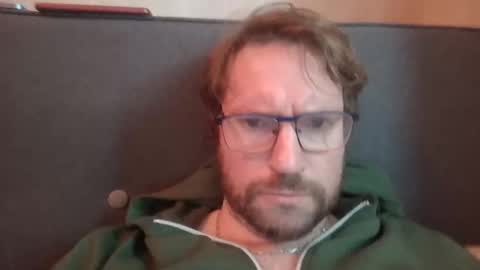 robinouhot online show from February 24, 10:15 am