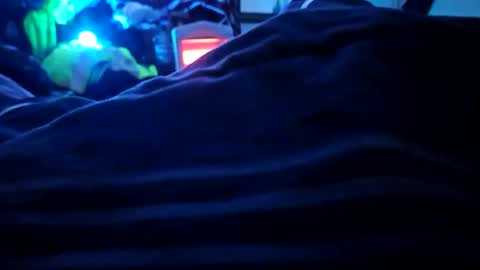 robpatesq online show from December 24, 7:49 am