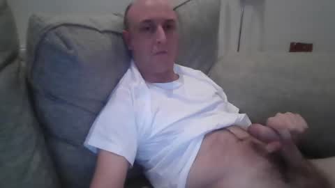 Snapshot of robster12345 chatting on December 22, 12:28 am robster12345 online show from December 22, 12:28 am