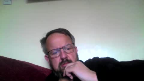 robxx32 online show from March 2, 7:37 am