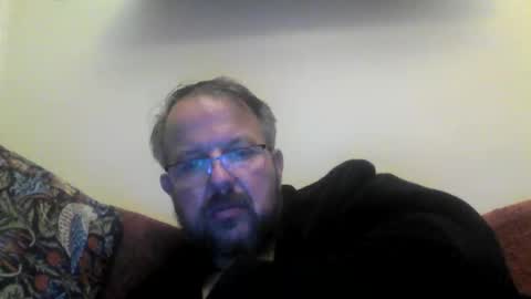 robxx32 online show from December 18, 11:45 pm