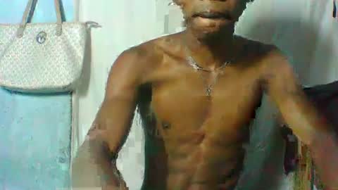 Snapshot of rocardo1510 chatting on March 6, 6:52 am rocardo1510 online show from March 6, 6:52 am