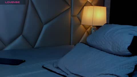 rocco_santos online show from October 17, 3:43 am