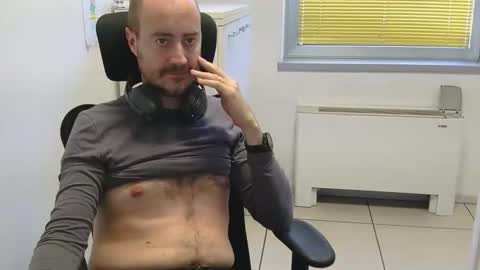 rockxxx_1984 online show from December 19, 2:03 pm