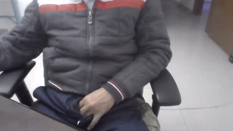 rockysam090 online show from December 3, 1:21 pm