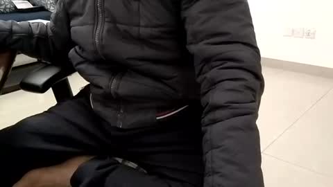 rockysam090 online show from January 28, 3:46 pm