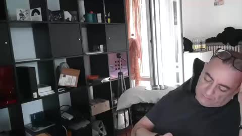 rogerrabbit2023 online show from September 13, 9:54 am