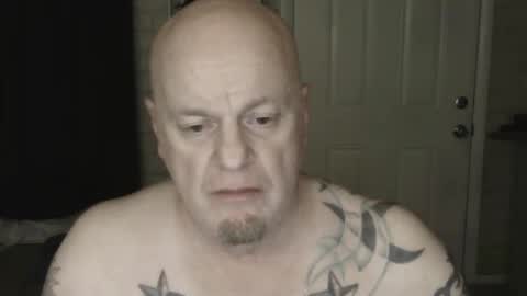 roinaz online show from March 3, 1:38 am