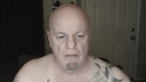 roinaz online show from February 21, 1:44 am