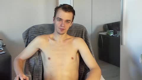 taylor fox online show from December 25, 11:54 am