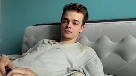 taylor fox online show from September 22, 12:05 pm