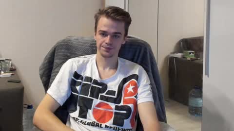 taylor fox online show from December 22, 6:39 am