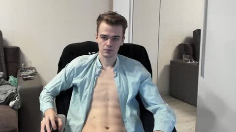 taylor fox online show from February 7, 8:01 am