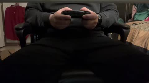 roland_96 online show from December 5, 4:41 am