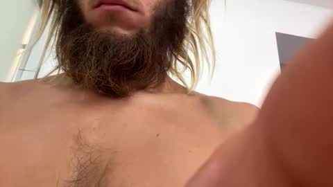 rollingatone1 online show from December 1, 9:07 pm