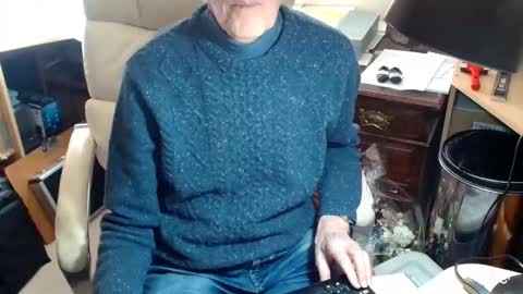 rolydawe online show from April 2, 1:52 pm