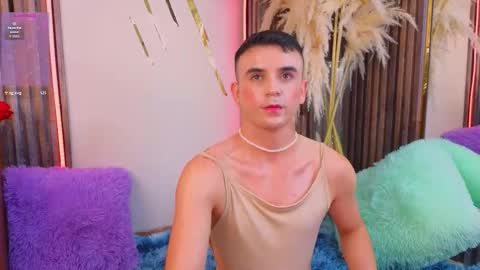   online show from November 26, 2:53 pm