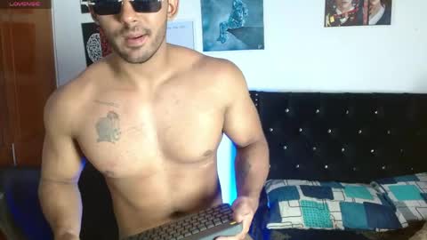 Roman online show from April 5, 6:26 pm