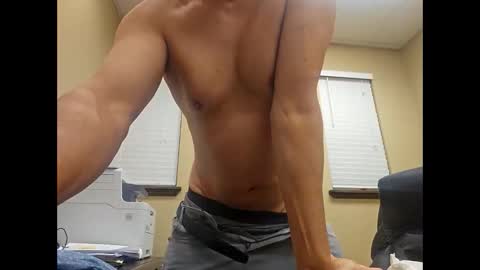 romanteeks online show from November 25, 4:03 am